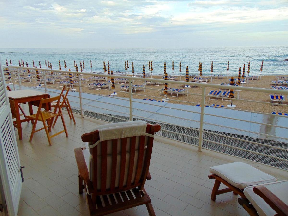 Apartment N226 - Numana, Meraviglioso Bilocale Fronte Mare Numana