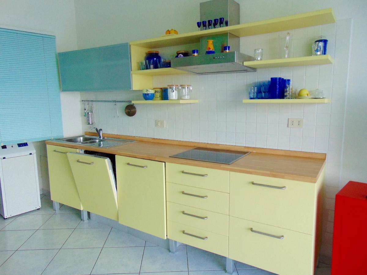 Apartment N226 - Numana, Meraviglioso Bilocale Fronte Mare